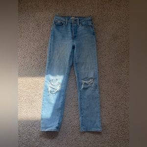 Levi’s light wash wedgie straight leg jeansl